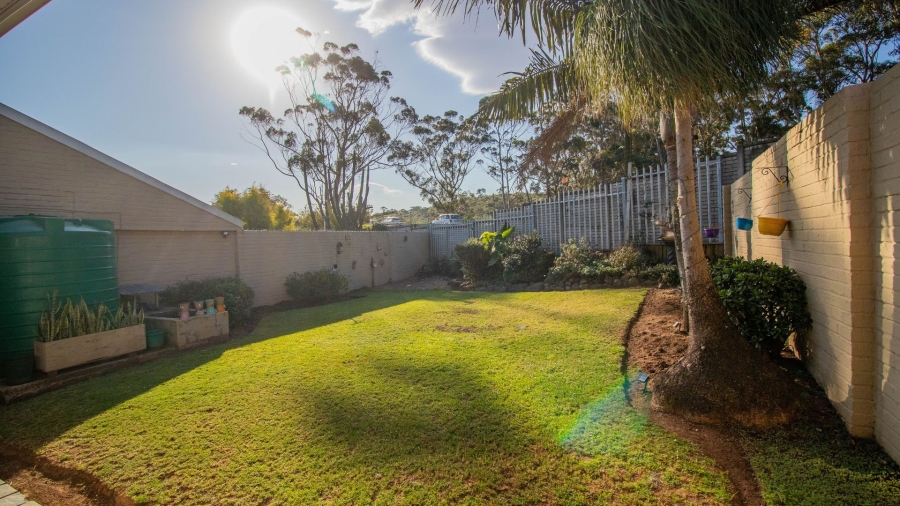 To Let 2 Bedroom Property for Rent in Abbotsford Eastern Cape